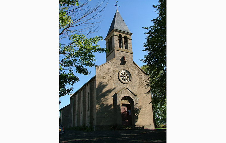 Église de Saint Pierre et Saint Paul à Mercy
